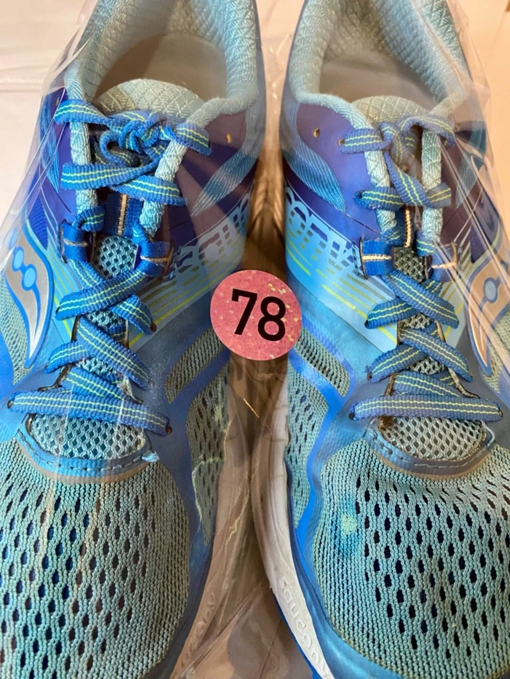 Saucony Turquoise and Teal Women's Running Shoes Size 9